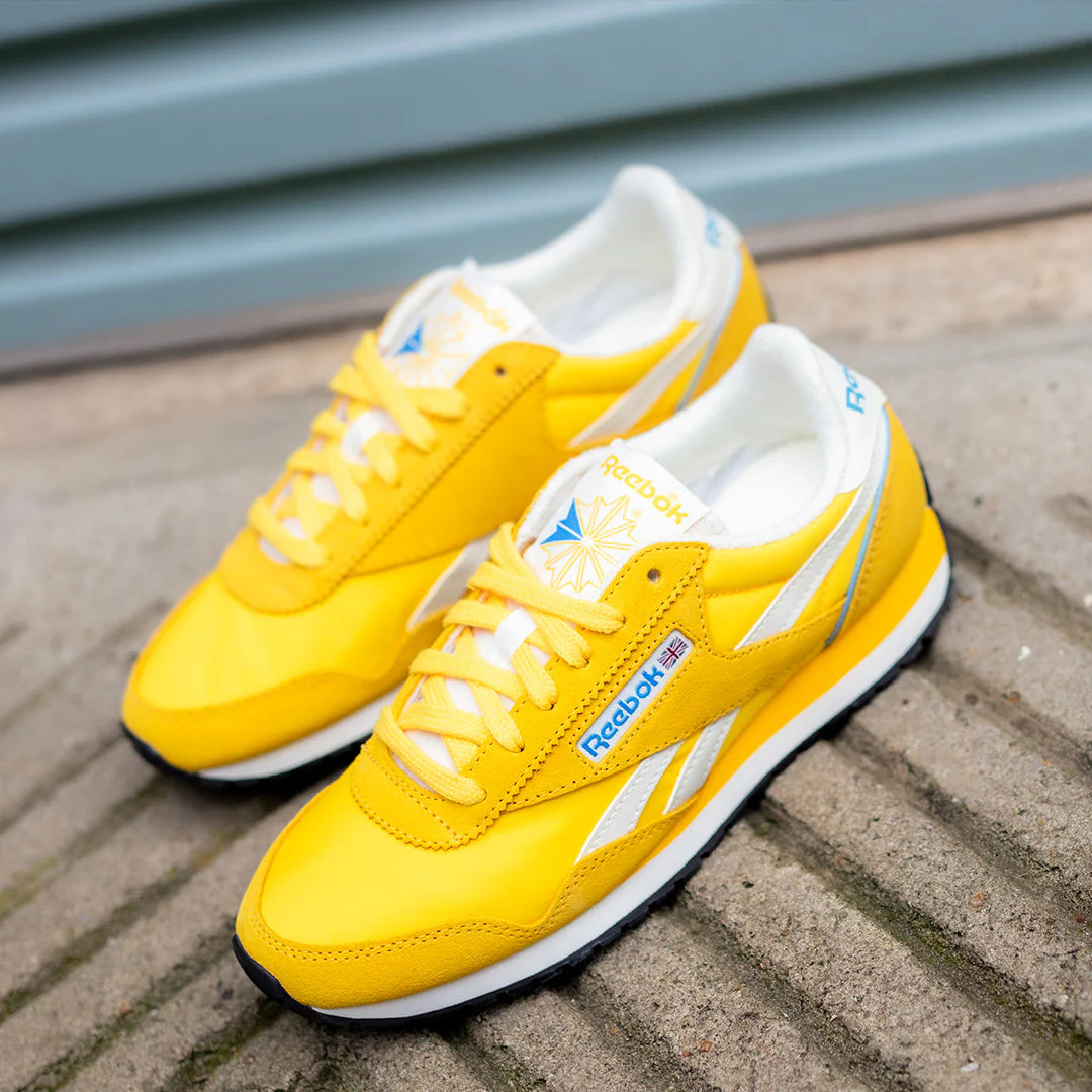 Reebok Women's Classic AZ Gold/Chalk