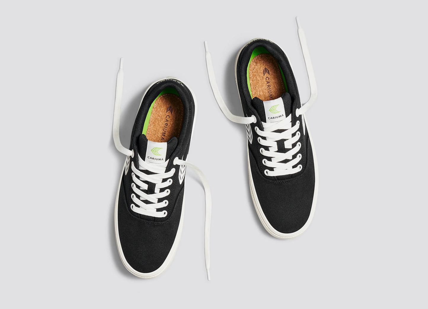 Cariuma NAIOCA Black Canvas Off White Logo Sneaker Unisex