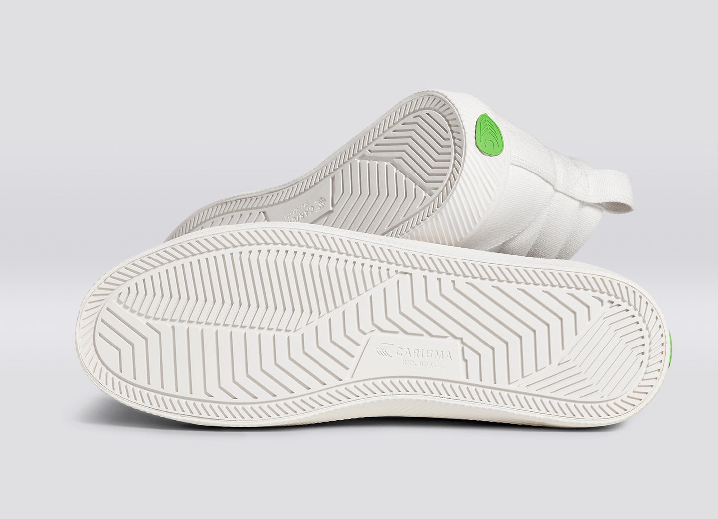 Cariuma OCA High Off-White Canvas Sneaker Unisex