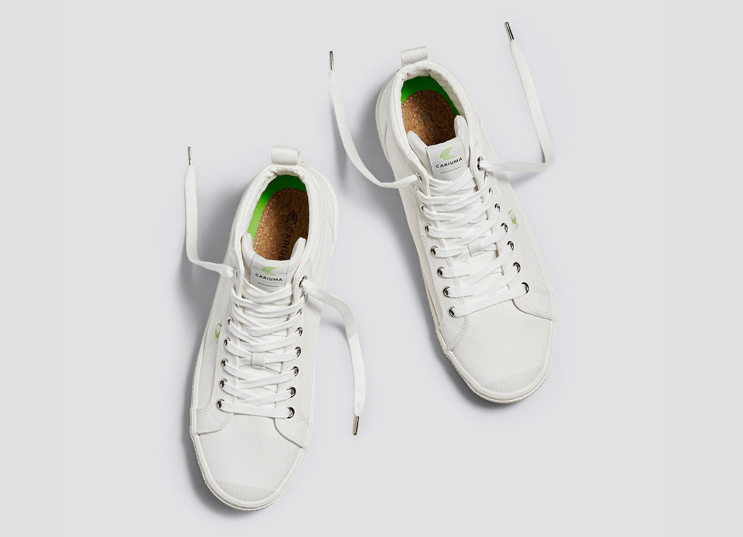 Cariuma OCA High Off-White Canvas Sneaker Unisex
